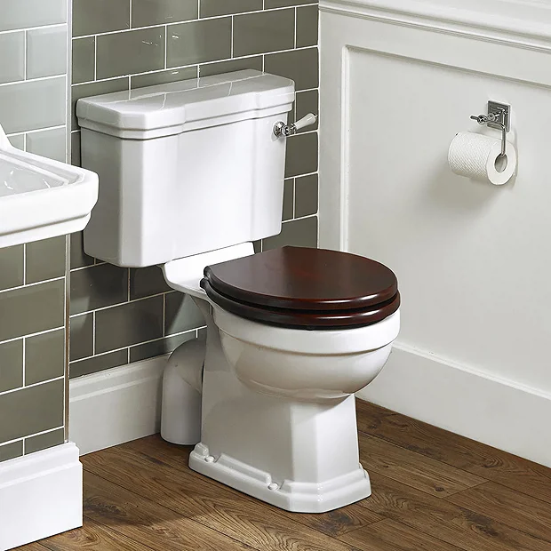 Ideal Standard Waverley Close Coupled Toilet 4 Ideal Standard Waverley Close Coupled Toilet - Image 2