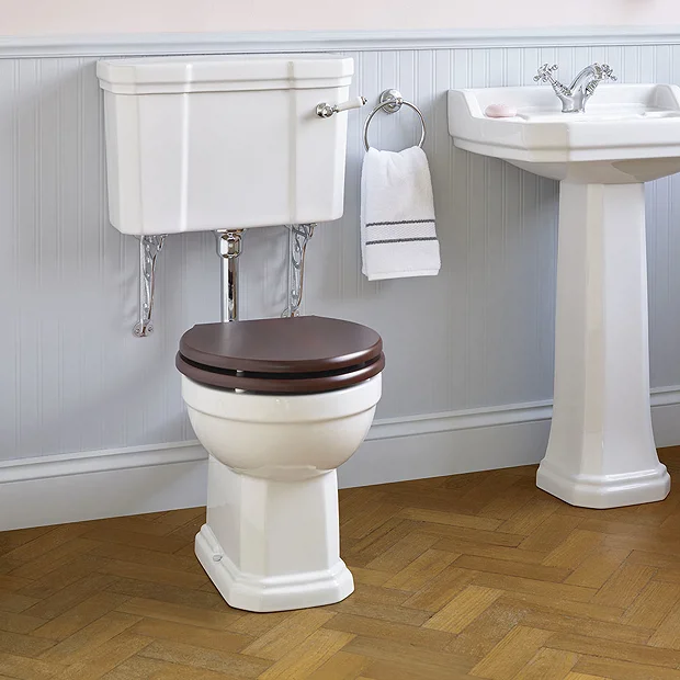 Ideal Standard Waverley Low Level Toilet 4 Ideal Standard Waverley Low Level Toilet - Image 2